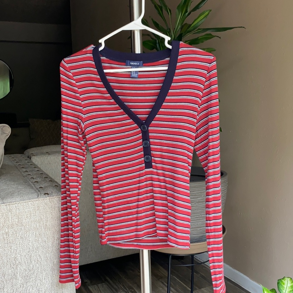 Long sleeve top